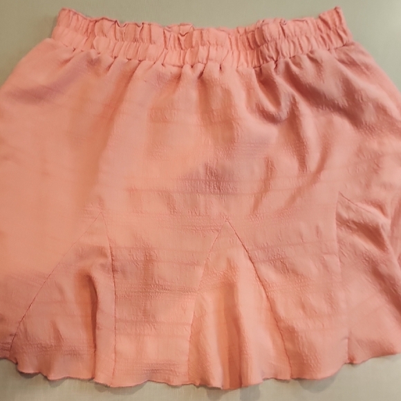 🩶Peach Pleated Skirt - Picture 3 of 3